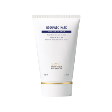 The Biomagic Mask is an instant mattifying facial treatment that helps to purify the epidermis by reducing skin imperfections. Its antioxidant active ingredients contribute to preserving the skin from oxidative stress. Pores are tightened and the complexi